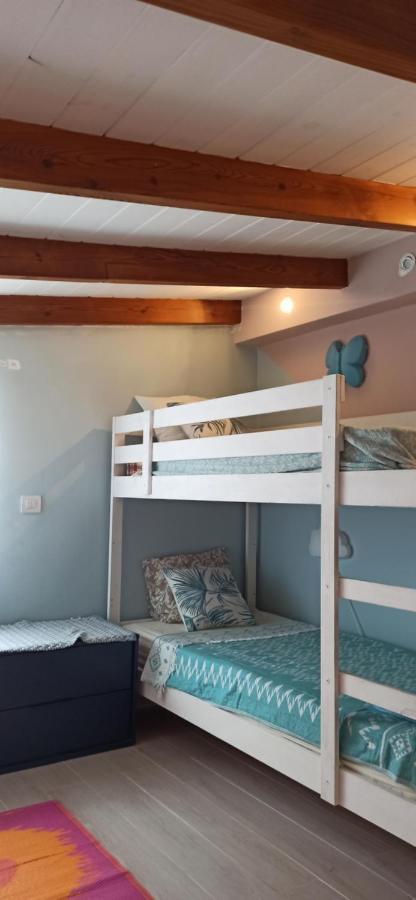 Beautiful Chalet With Wifi And Free Parking Arona  Exteriör bild