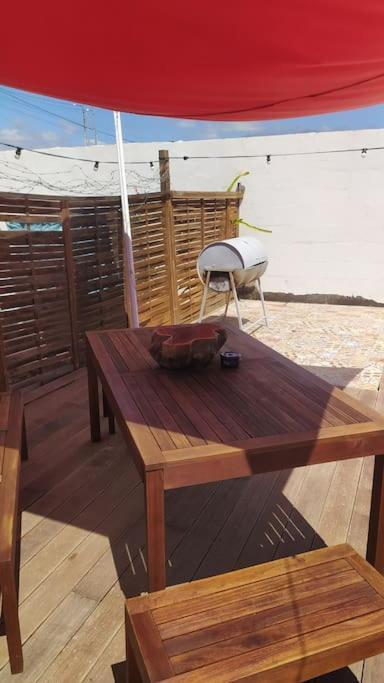 Beautiful Chalet With Wifi And Free Parking Arona  Exteriör bild