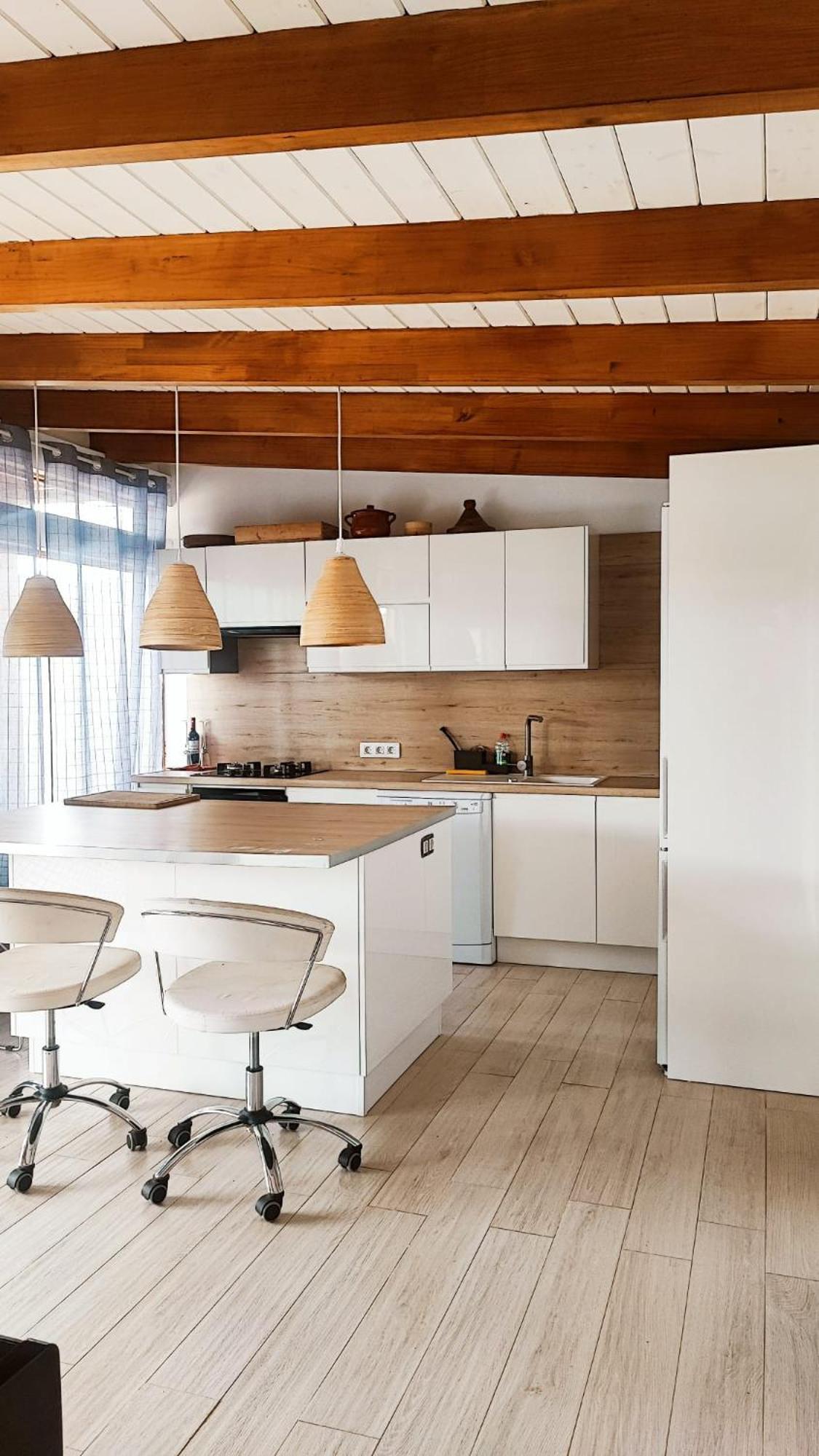 Beautiful Chalet With Wifi And Free Parking Arona  Exteriör bild