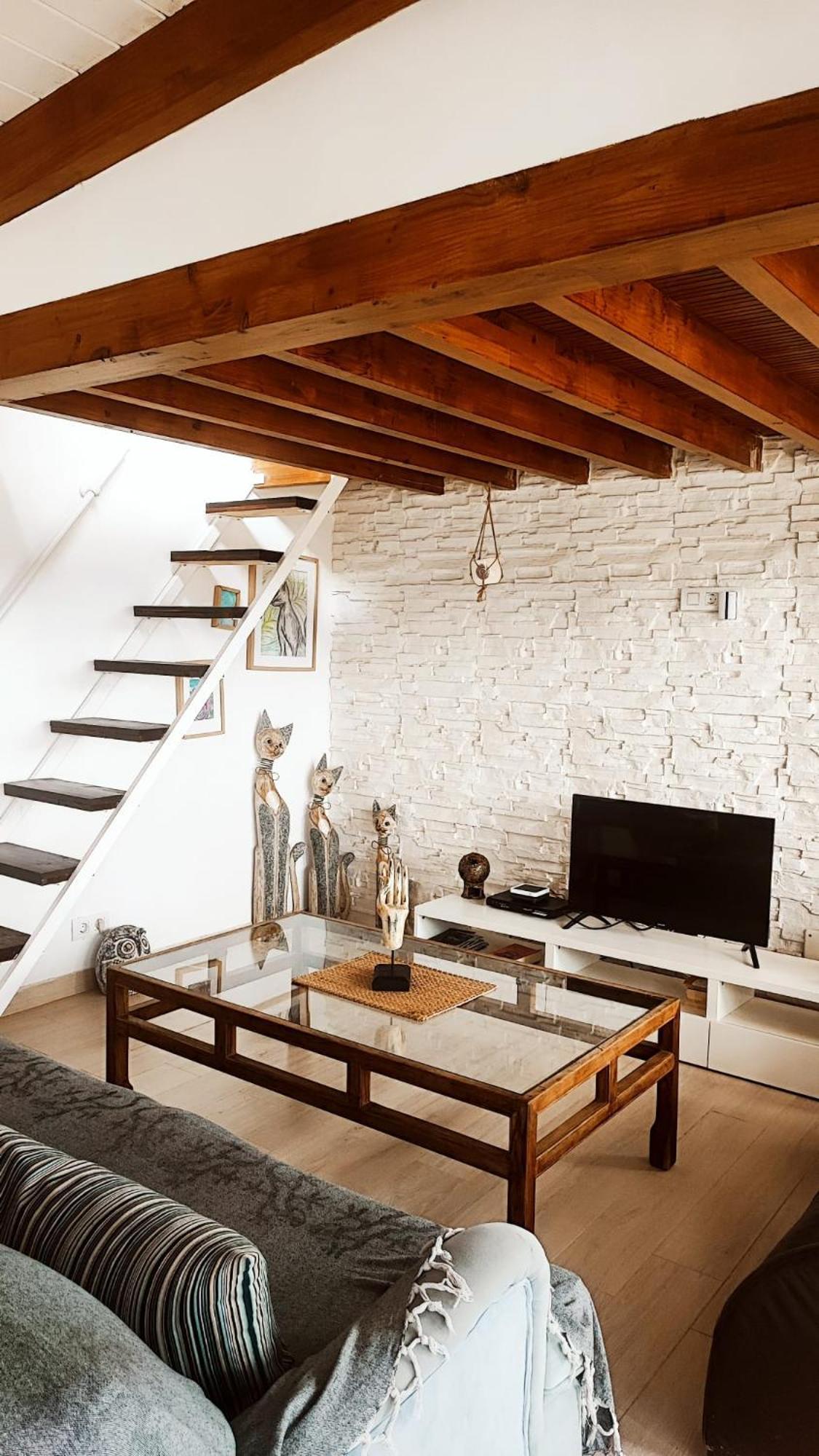 Beautiful Chalet With Wifi And Free Parking Arona  Exteriör bild